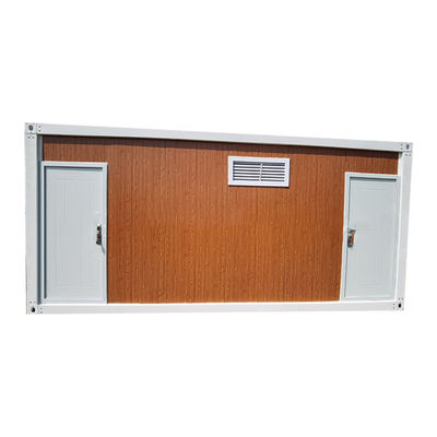Casa contenitore integrabile smontabile con pannello sandwich isolante