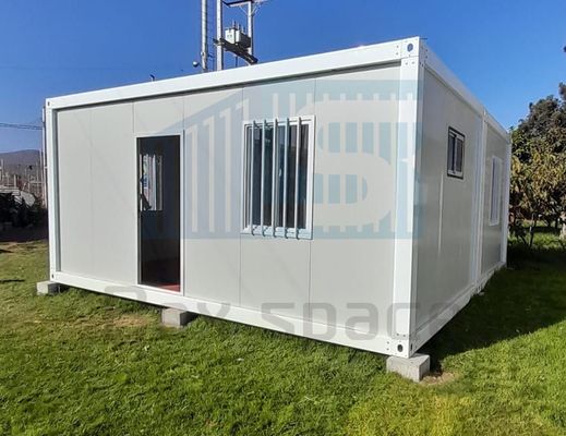 Case prefabbricate con contenitori mobili